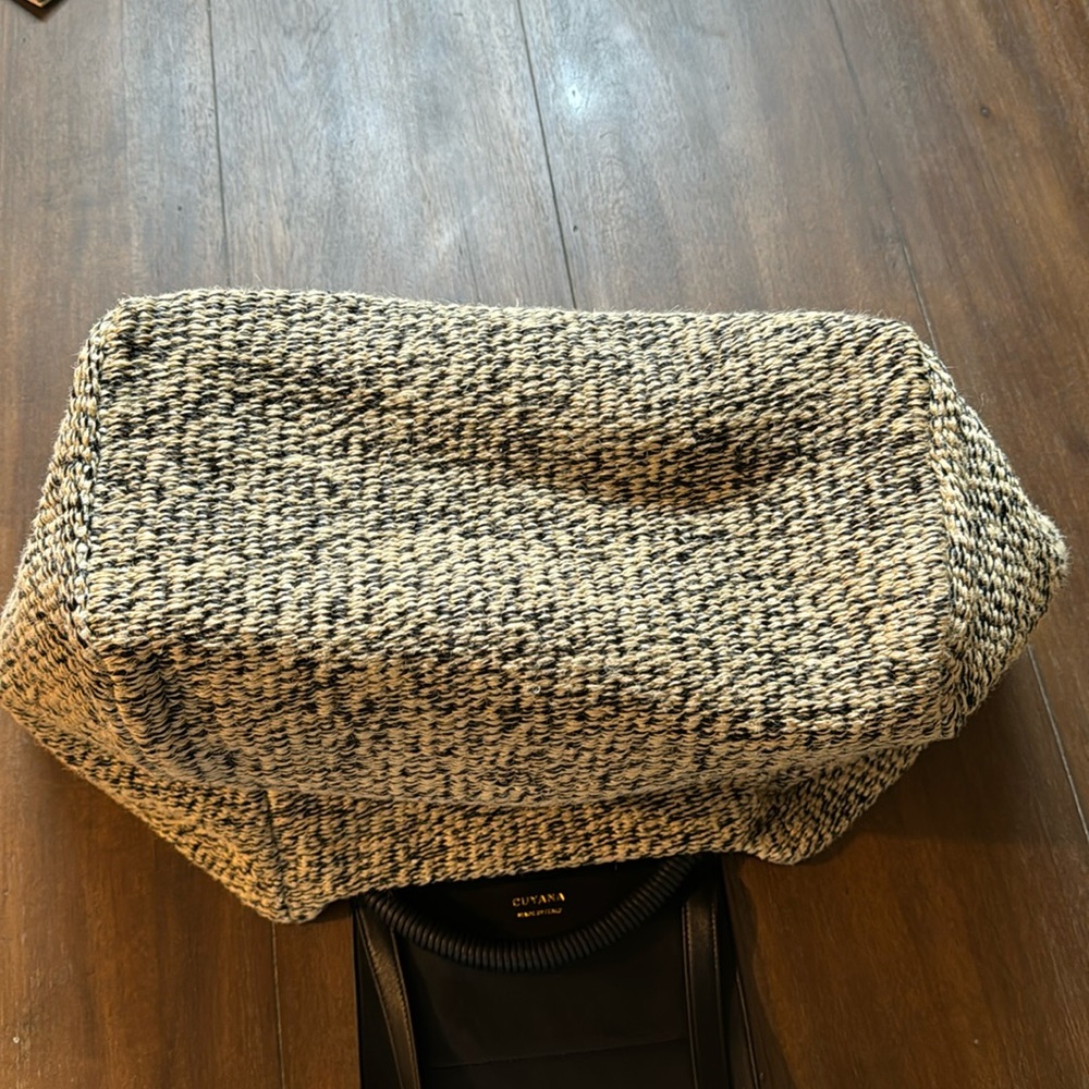 Cuyana Raffia Tote - Picture 15 of 16